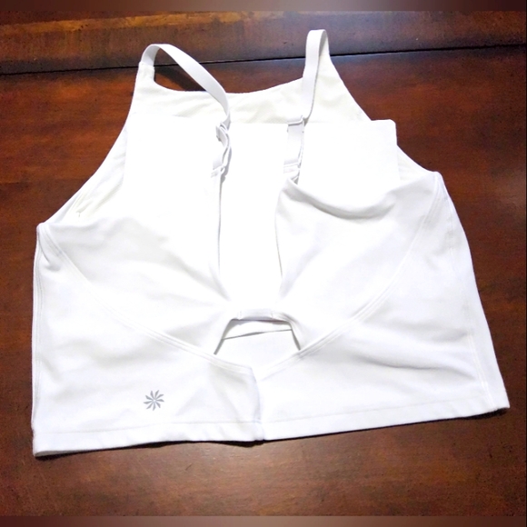 ATHLETA  TOP - Picture 2 of 4